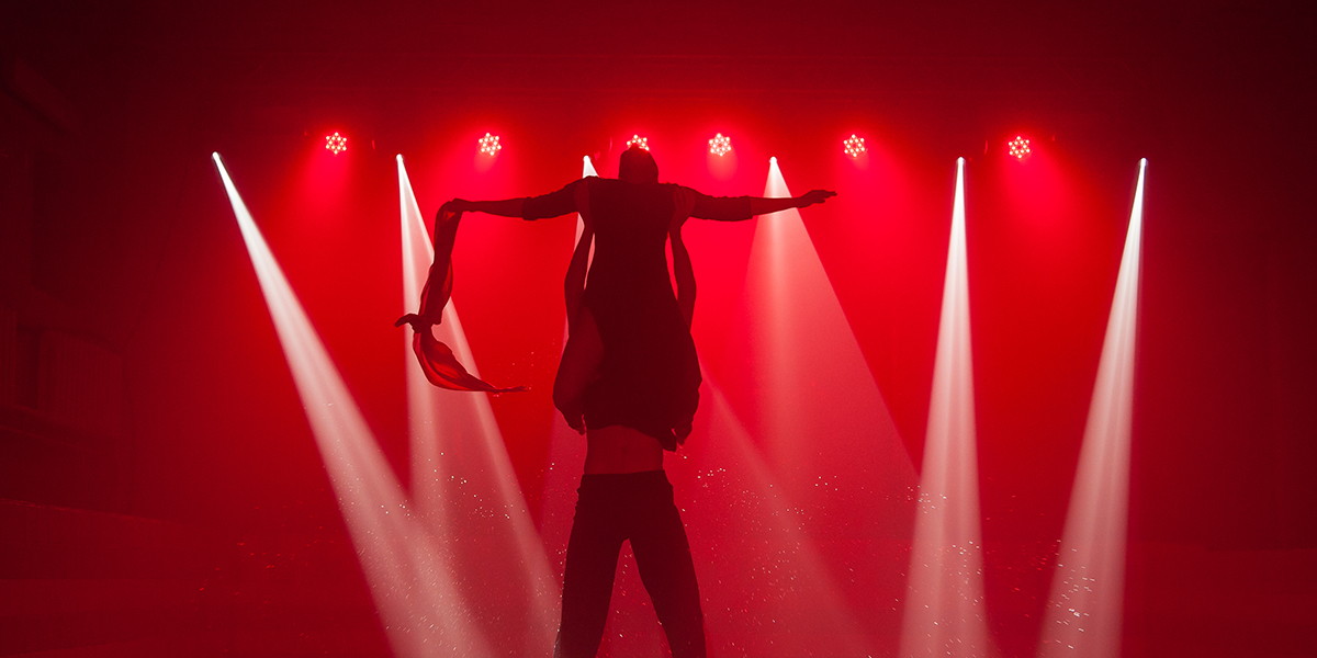 Quel est le rôle d’une agence artistique ? Comment choisir la meilleure pour son événement ?